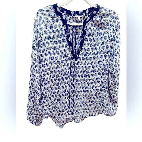 Navy blue and white Wayf blouse with tassle ties size xs like new condition - Picture 1 of 5